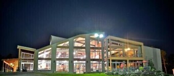 The Enchanted Cottage & Hot Tub