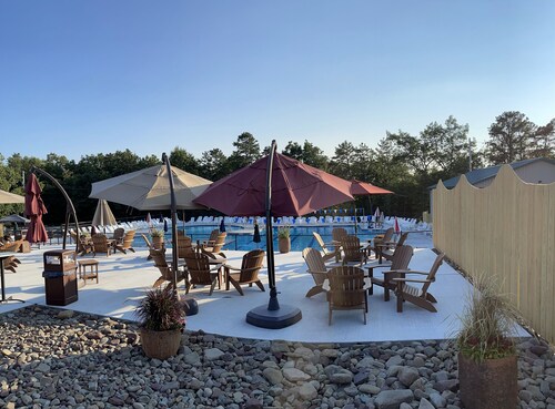 The Enchanted Cottage & Hot Tub