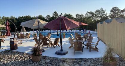 The Enchanted Cottage & Hot Tub