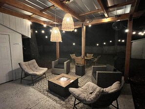 Terrace/patio - Coastal Farmhouse Comfort (Mt Pleasant)