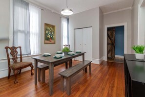 Immagine non classificata, 3 di 69, pulsante