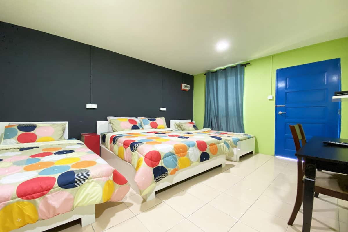 Room, 2 Bedrooms | 4 bedrooms, desk, bed sheets