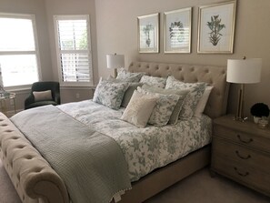 3 bedrooms, desk, iron/ironing board, WiFi