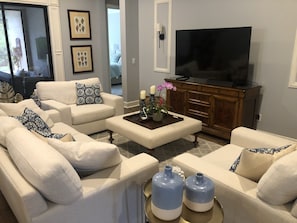 Smart TV, offices, printers