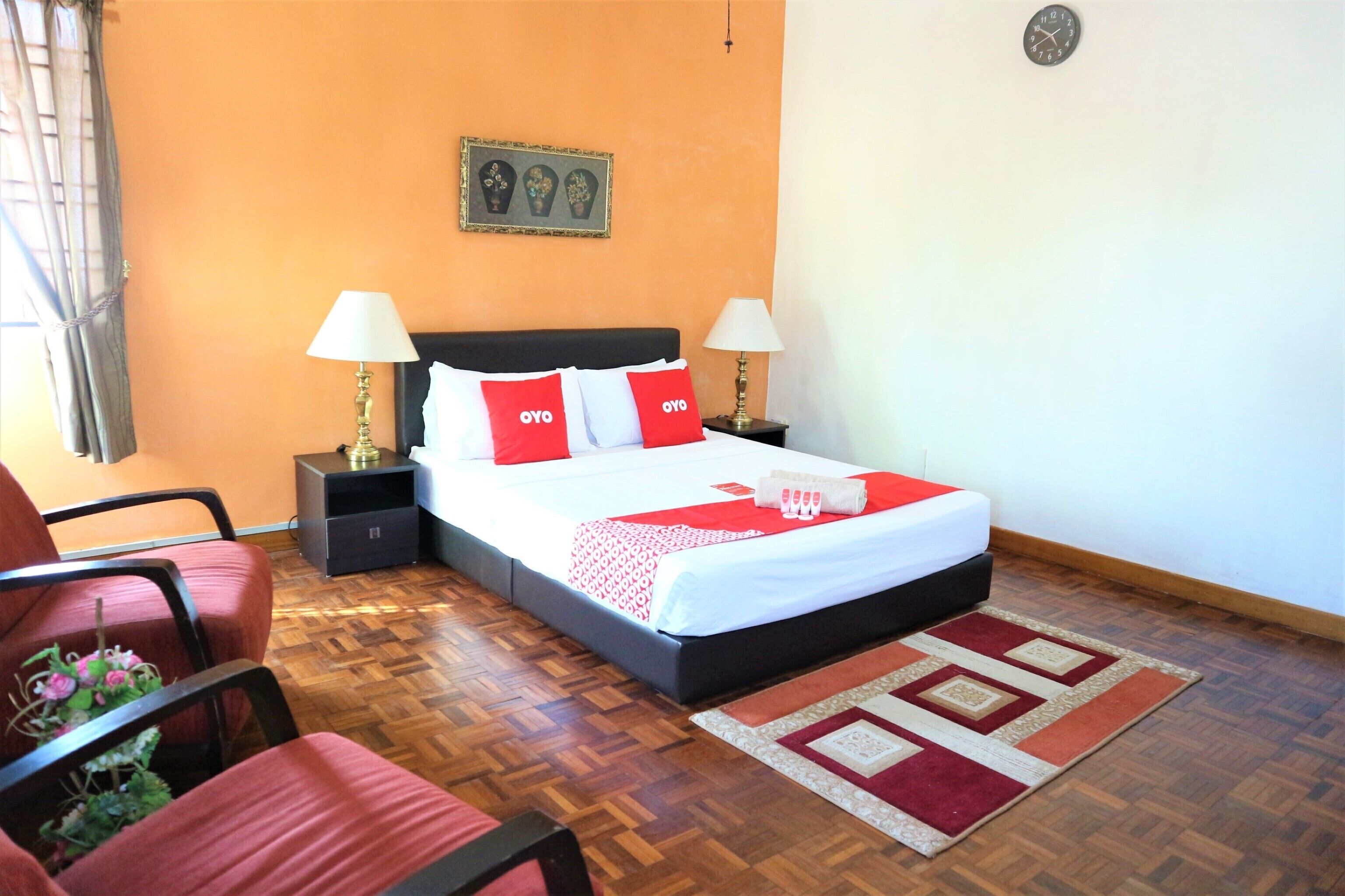 Room, 3 Bedrooms | 3 bilik tidur, Wi-fi percuma, cadar katil 