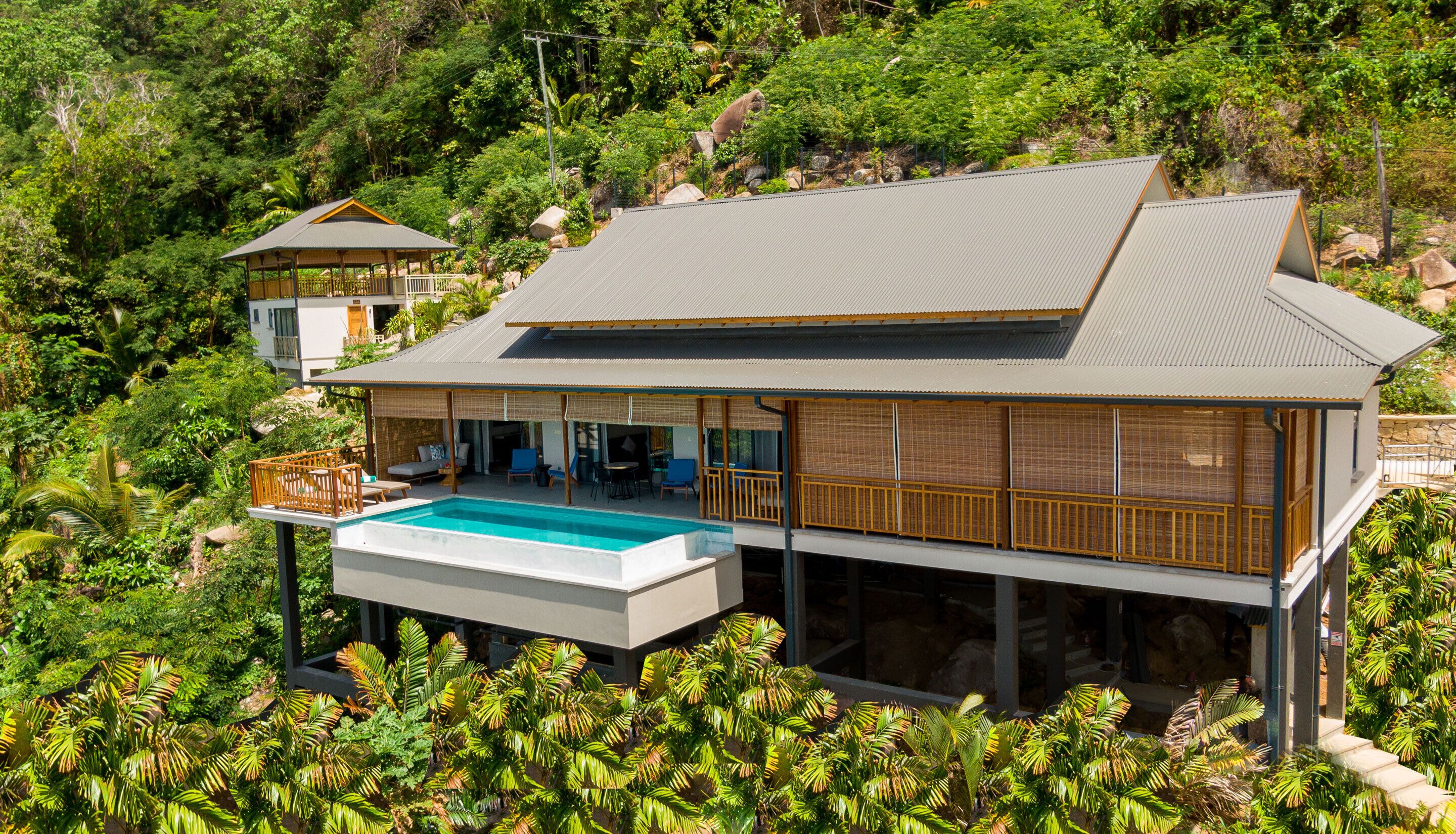 Chalet Supérieur, 2 chambres, piscine privée, vue océan | Literie de qualité supérieure, coffres-forts dans les chambres