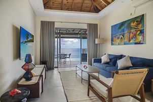 Chalet superior, 2 habitaciones, piscina privada, vistas al mar | Zona de estar