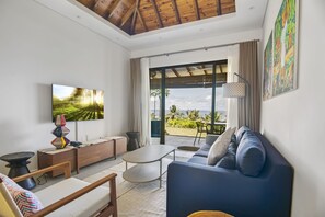Chalet clásico, 1 habitación, vista al océano, en el área del jardín | Área de sala de estar