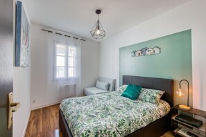 2 habitaciones, tabla de planchar con plancha y wifi gratis 