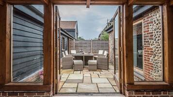 Khu ẩm thực ngoài trời