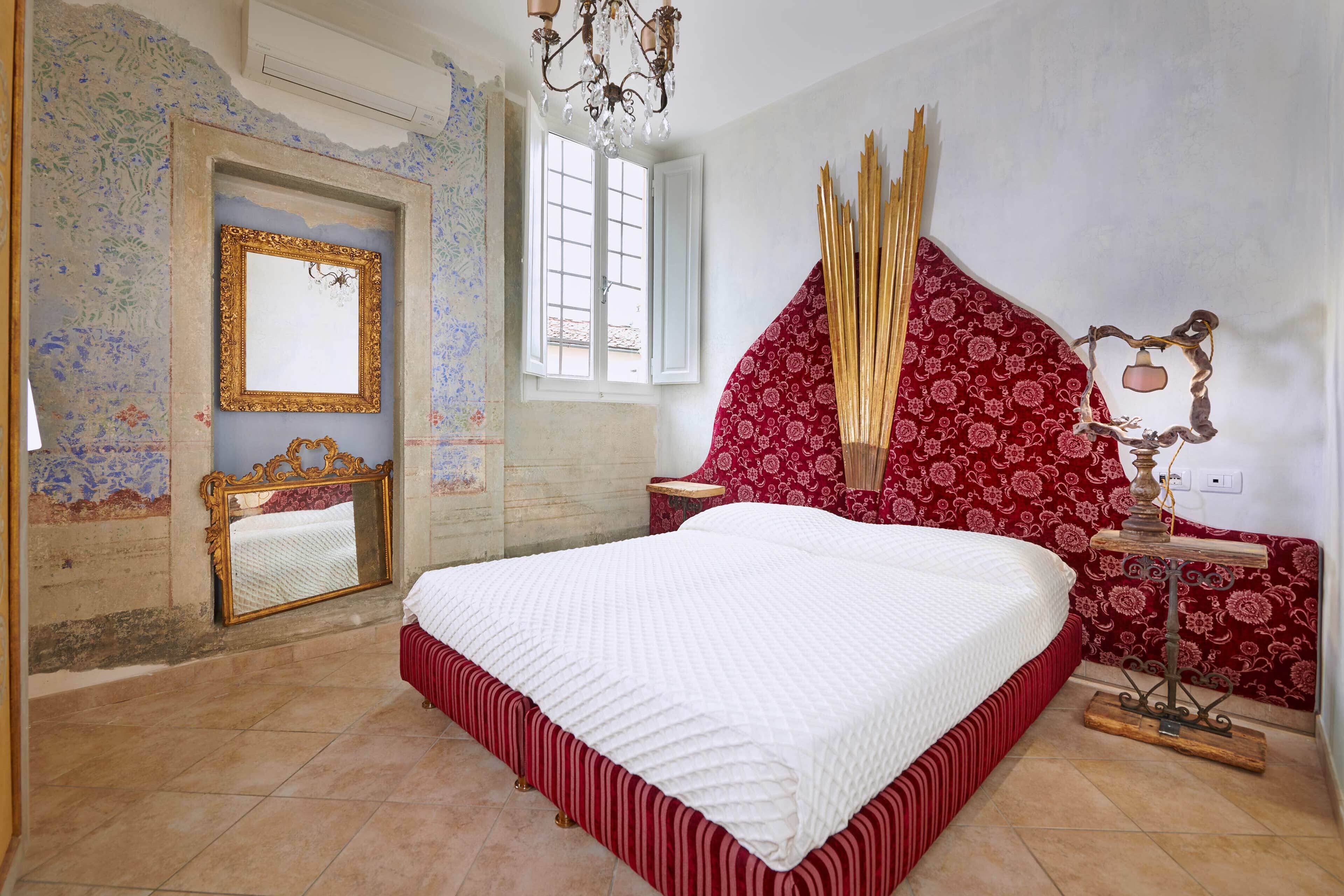 Premium Apartment | 4 bedrooms, premium bedding, down duvets, individually decorated