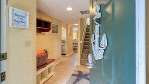 Interior - BEAUTIFUL VILLA IN SHIPYARD PLANTATION WITH GOLF, BEACH & TENNIS HILTON HEAD (Hilton Head Island)