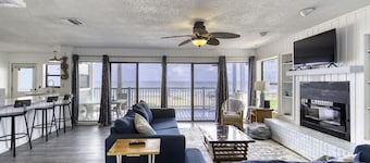 Tipsy Turtle & Funky Pelican Massive Oceanfront