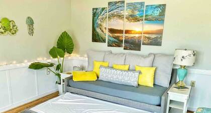 *Pet Friendly*Island Beach Shack with Pool!