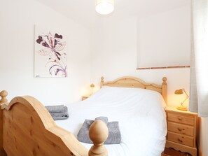 2 habitaciones, decoración personalizada y muebles diferentes 