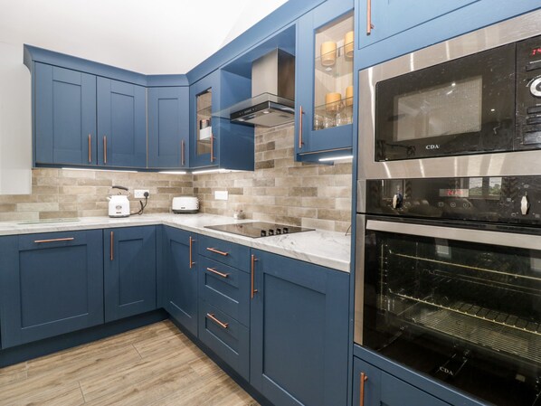 Cottage | Interior