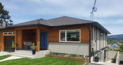 Conveniently located guest suite in the heart of the Cowichan Valley.