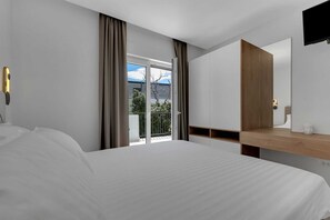 3 chambres, fer et planche à repasser, Wi-Fi gratuit, draps fournis