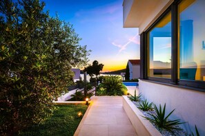 Property grounds - Luxury Villa Tempera with Pool (Sevid)