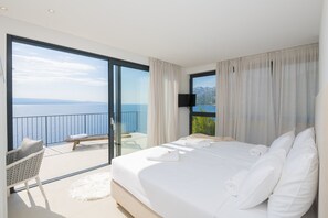 9 bedrooms, iron/ironing board, free WiFi, bed sheets