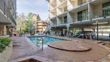Indoor pool, outdoor pool