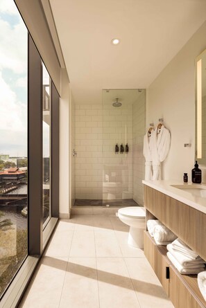 Departamento, 3 habitaciones, balcón, vista al río | Baño | Amenidades de baño de diseñador, secadora de cabello, batas, toallas