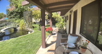 Charming west Bishop studio guest house in garden setting.