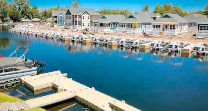 Kayak Shack: Waterfront, 2nd Floor, Boat Dock, In the Heart of Downtown