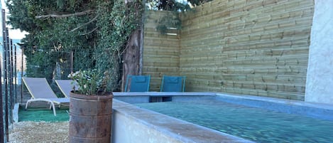 Utomhuspool