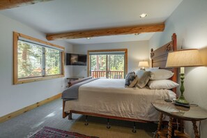 3 sovrum, skrivbord, strykjärn/strykbräda och gratis wi-fi