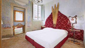 4 camere, ferro/asse da stiro, Wi-Fi