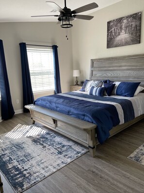 2 bedrooms, iron/ironing board, travel cot, free WiFi - Family Condo on the Course near Branson Landing (Branson)