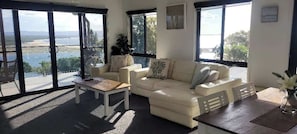TV, DVD player, offices - Sunset Beach House 1770 Level 3 (Seventeen Seventy)