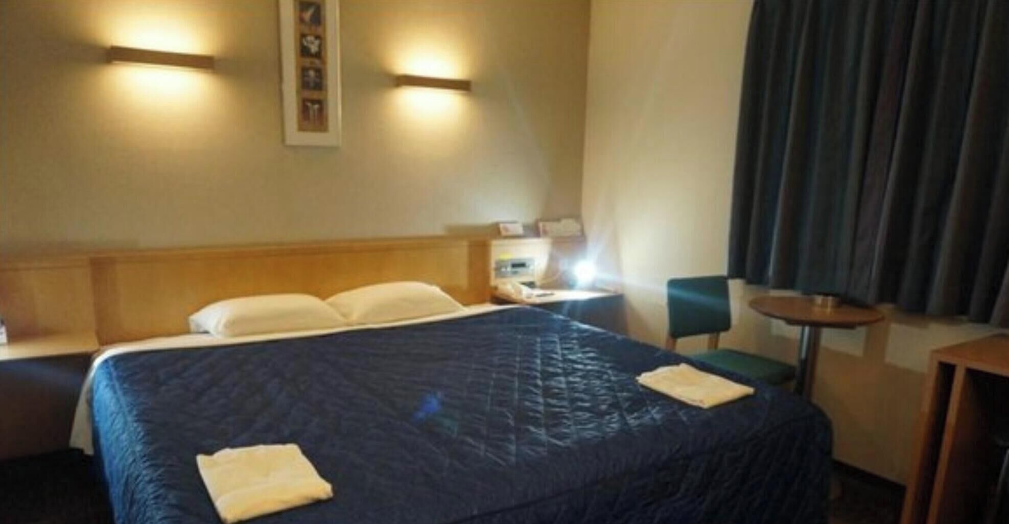 1 slaapkamer, een bureau, een strijkplank/strijkijzer, gratis wifi