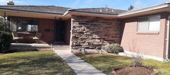 Comfy on a quiet cul-de-sac, sleeps 8, e-z access to everything!