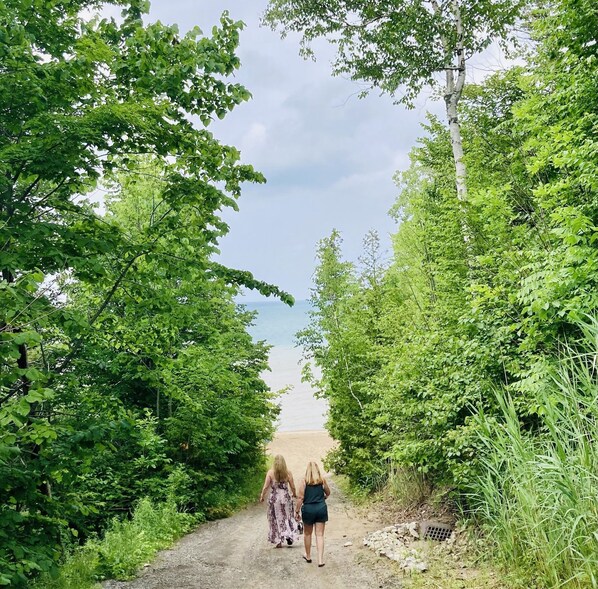 Beach nearby, beach towels
