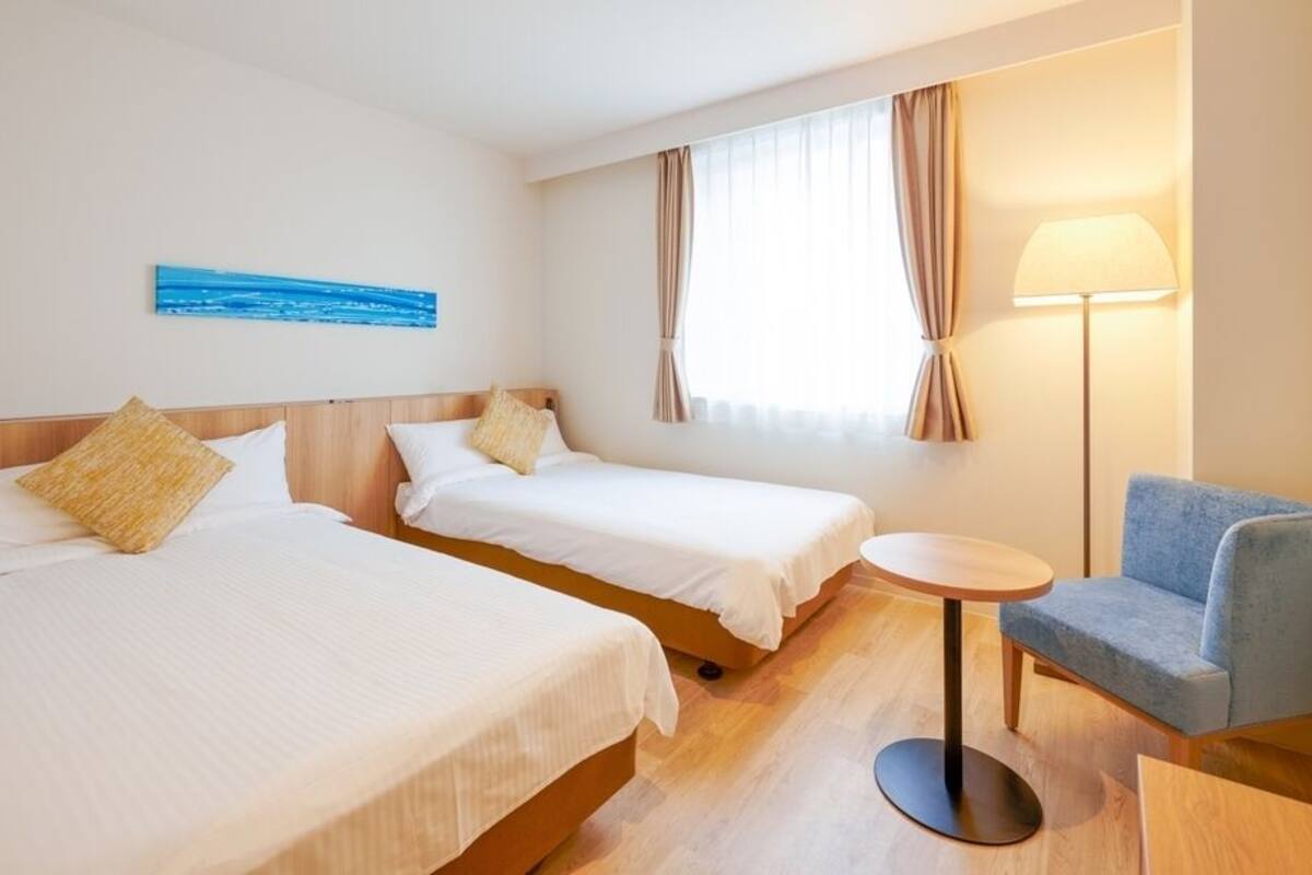 In-room safe, desk, iron/ironing board (on request), free WiFi