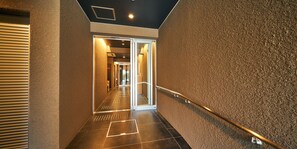 Entrée de l’hébergement