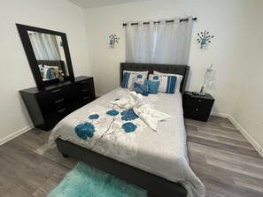 2 bedrooms, iron/ironing board, free WiFi, bed sheets - Lovely apartment near Lake Okeechobee and the Marina. (Clewiston)