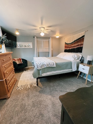 1 bedroom, WiFi, bed sheets