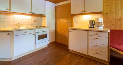 Lovely apartment with balcony and ski storage