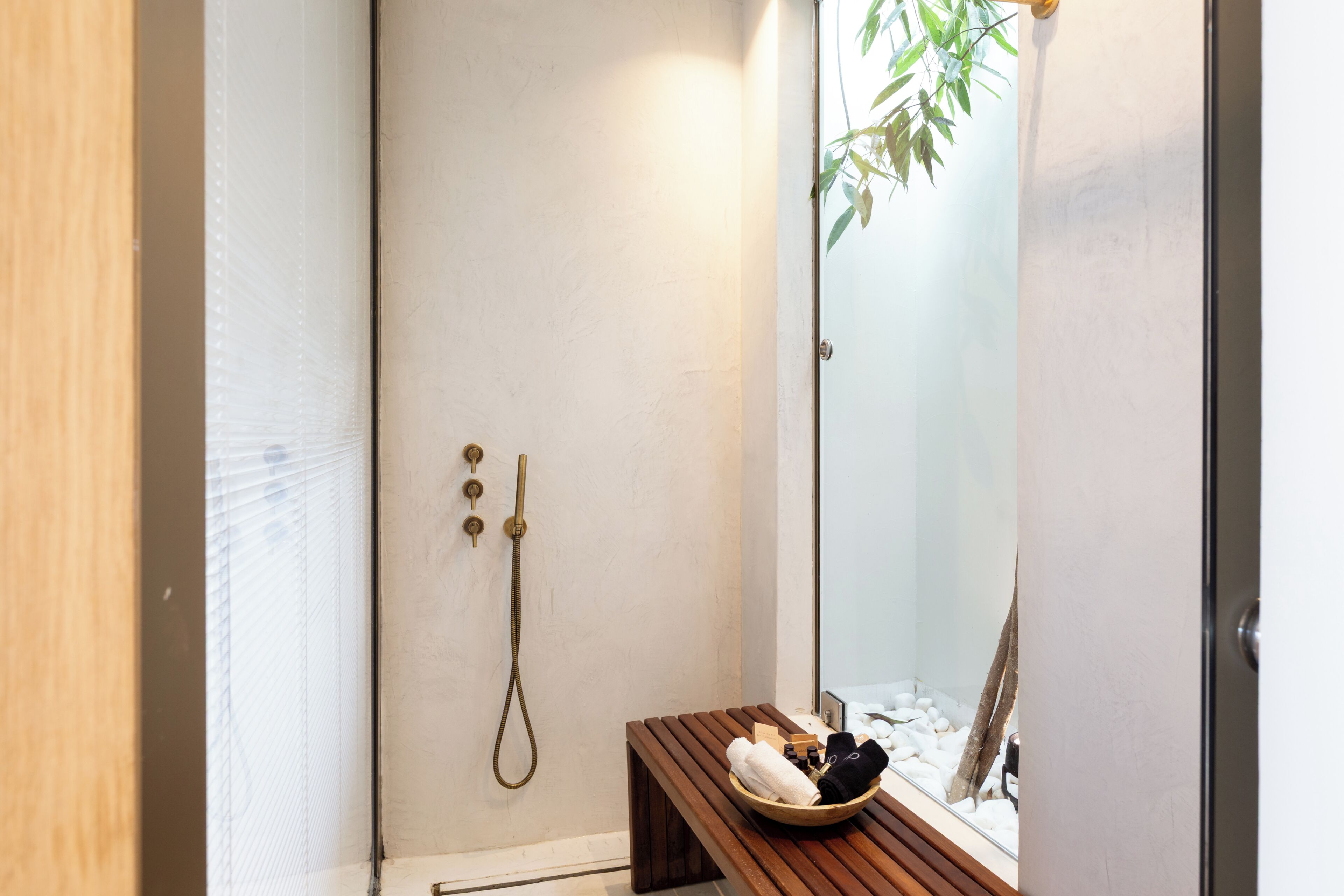 Luxury-Studiosuite | Minibar, Zimmersafe, Schreibtisch, Bügeleisen/Bügelbrett