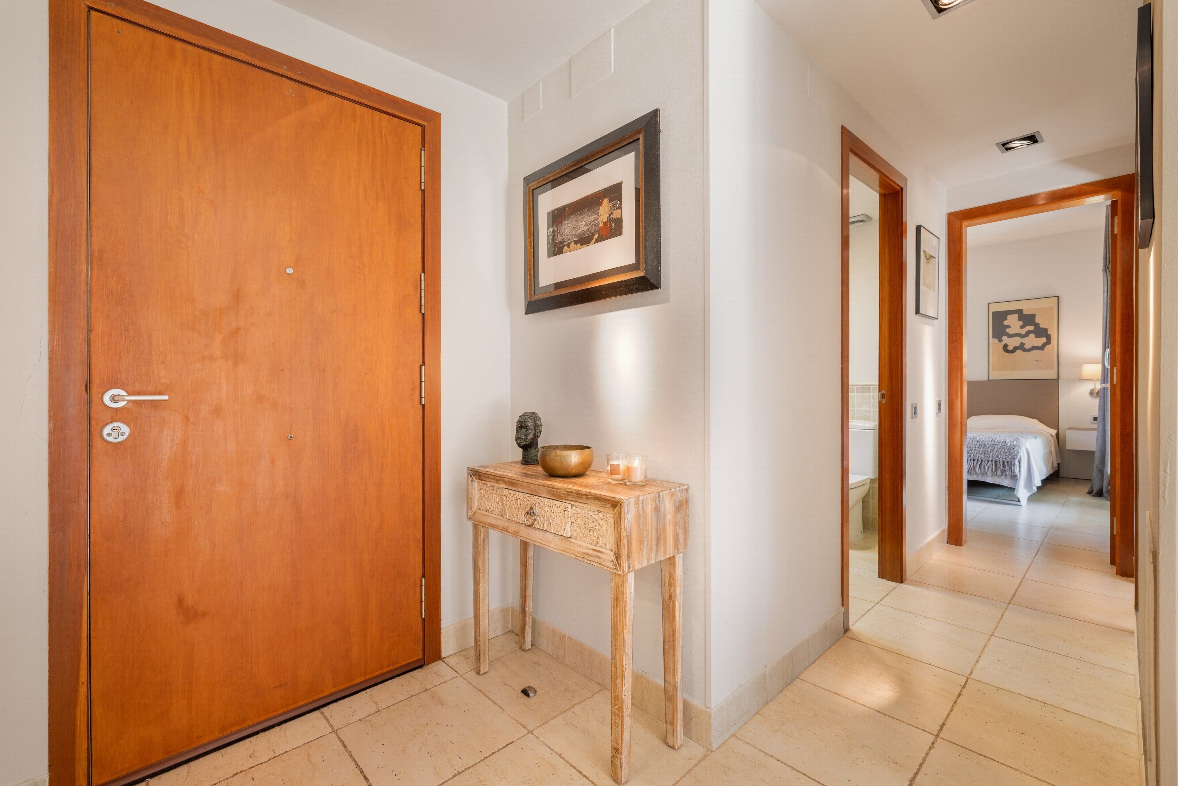 2 chambres, fer et planche à repasser, Wi-Fi gratuit, draps fournis