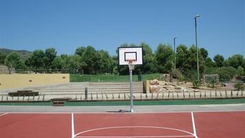 Sport court