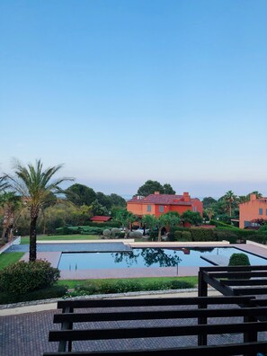 Pool - Holiday Home "Casa en la playa con piscina y port Aventura" with Shared Pool, A/C & Wi-Fi (Mont-roig del Camp)