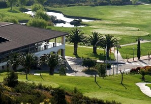 Property grounds - Holiday Home "Casa en la playa con piscina y port Aventura" with Shared Pool, A/C & Wi-Fi (Mont-roig del Camp)