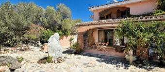 Appartement Colori della Sardegna dans la villa Belvedere près de la plage