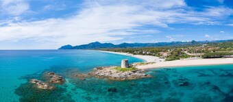 Appartement Colori della Sardegna dans la villa Belvedere près de la plage