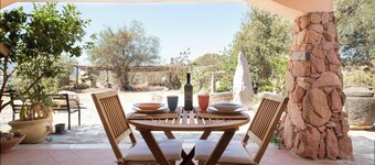 Apartment Colori della Sardegna in Villa Belvedere close to the Beach