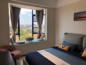 Căn hộ Superior, 3 phòng ngủ | Bộ trải giường bằng vải Frette của Ý, bộ đồ giường cao cấp